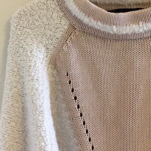 French Connection Sweaters - French Connection Sweater like new size M French Connection Sweaters - French Connection Sweater like new size M